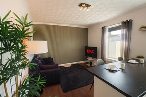 Interior - The Cathays Nook - Spacious 2 Bed Apartment Central Cardiff (Cardiff)