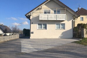 Exterior - Charming apartment Roding with 3 bedrooms (Roding)