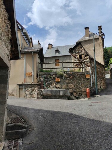 Gîte house mountain vallée du larboust 10 min Bagnères de Luchon Pyrénées