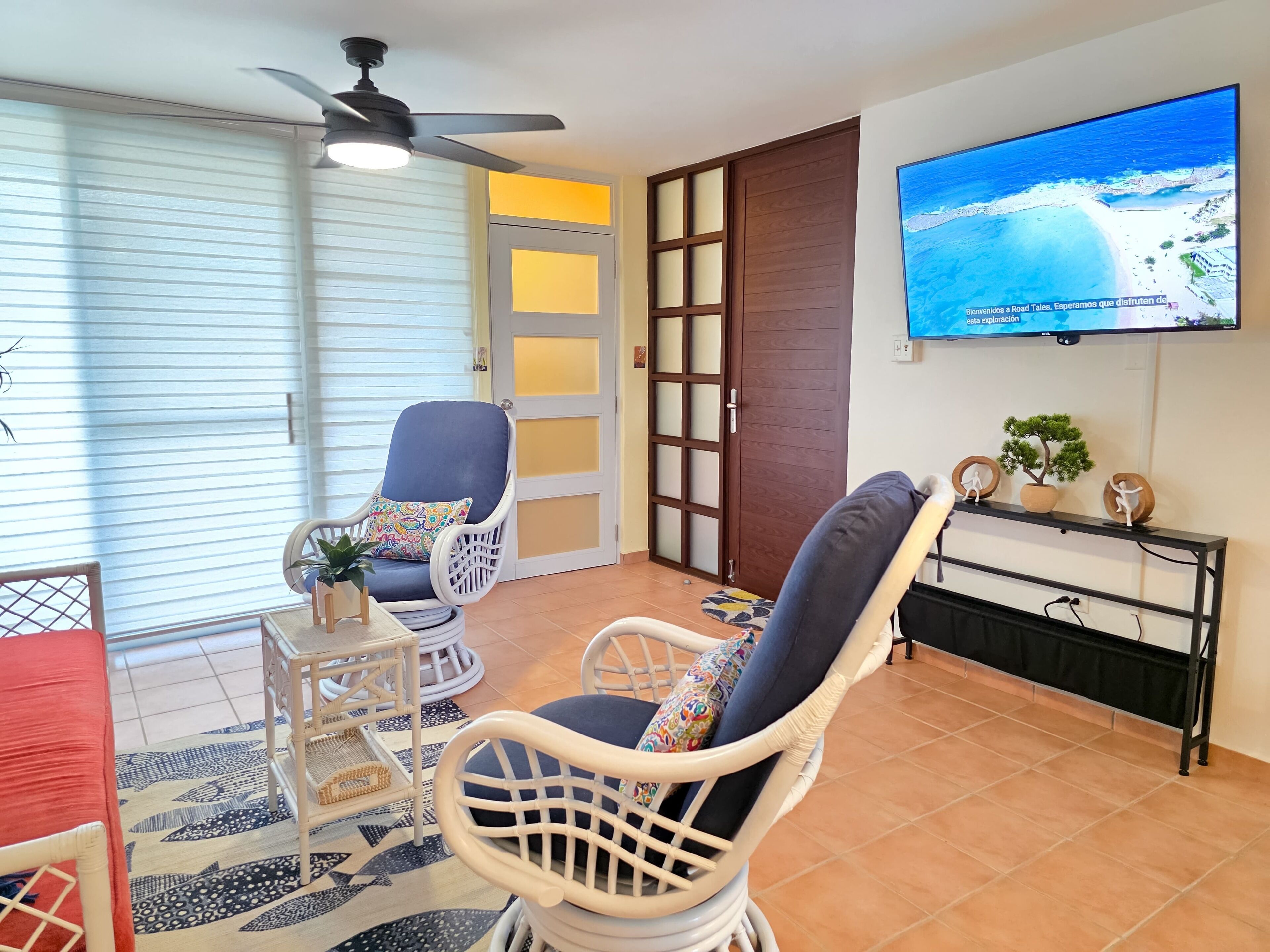 Beachfront Resort  Near San Juan  2 Pools - Loíza