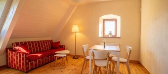 Holiday apartment Burg Hohenhardt - Rooms 9 and 10