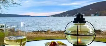 Lakefront Retreat, Front Row, Sunset Views .