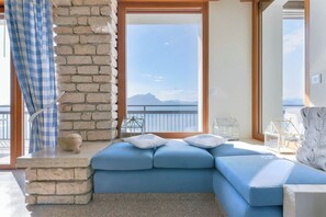 Living area - The terrace on Lake Garda (Torri del Benaco)