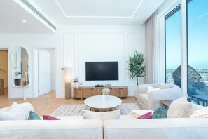 ลักซ์ชัวรี่อพาร์ทเมนท์, วิวทะเล | ห้องนั่งเล่น