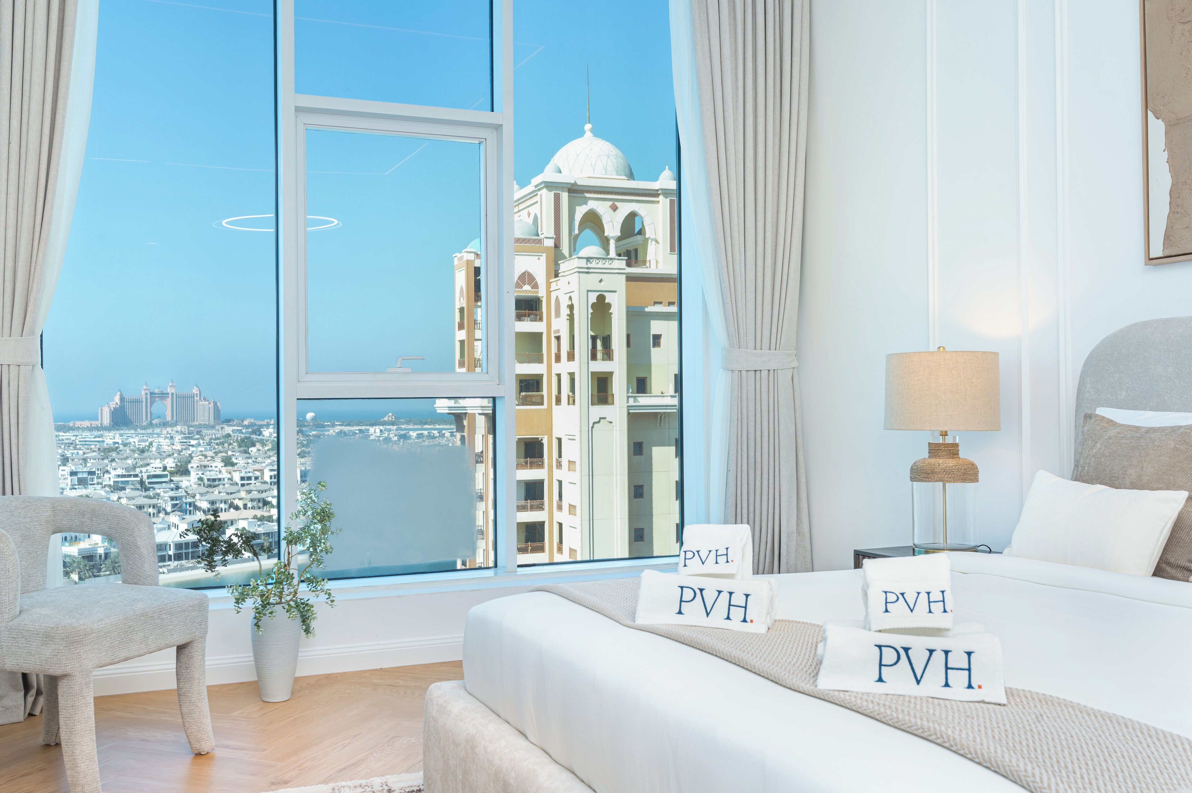 Luxury Apartment, Sea View | In-room safe, blackout drapes, soundproofing, iron/ironing board