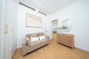 Luxury Apartment, Sea View | Wardrobe - PVH - Luxurious 2BR - Atlantic Oceana (Dubai)