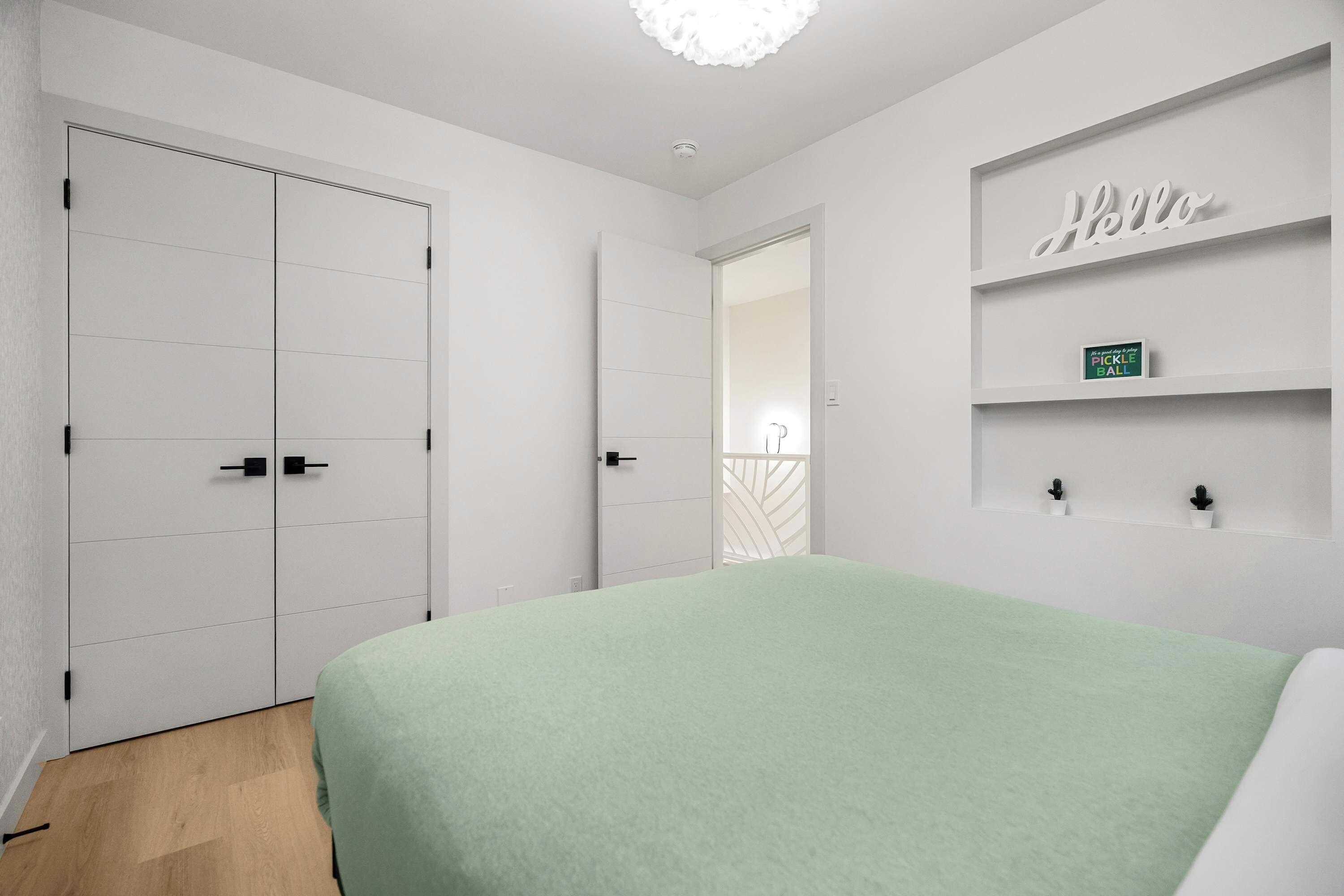 Desk, iron/ironing board, travel crib, WiFi