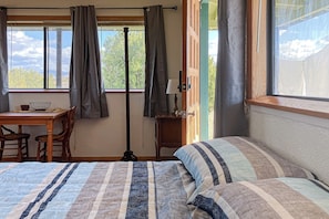 Accès Internet, draps fournis