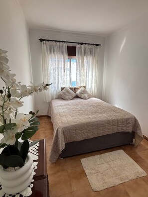 Free WiFi, bed sheets - Apartment Jardim das Laranjeiras (Lagoa)