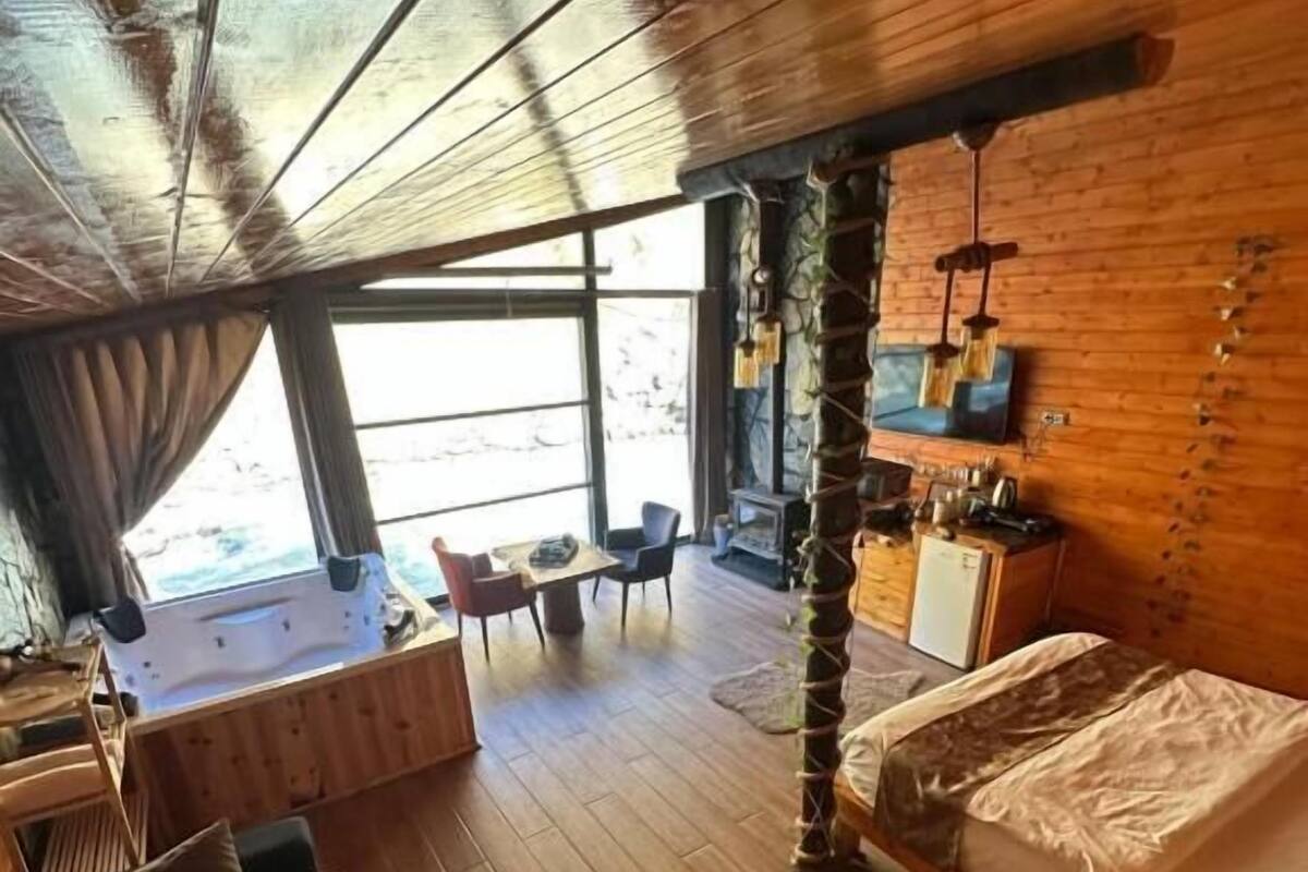 舒適洋房, 河景 | 免費無線上網