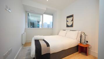 In-room safe, desk, iron/ironing board, free WiFi