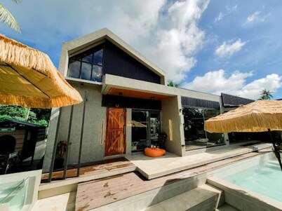 Mamay’s Private Villa