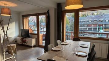 Apartment | Tempat makan