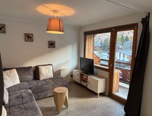 Apartment | Living area - Les Marmottes Ndeg302 - 2P7 (Les Deux Alpes)