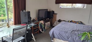 1 bedroom, WiFi, bed sheets, wheelchair access