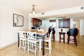 Dining - 3BR Gulf-View Resort Condo: Suntide III - Unit 605 (South Padre Island)