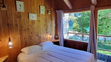 Suite superior, vista al río | Wifi gratis