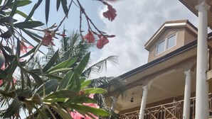 Exterior - Pan African House (Madina)