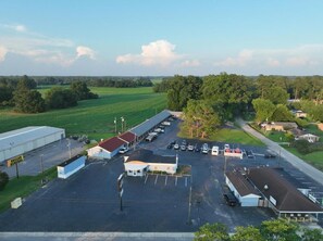 숙박 시설 정면