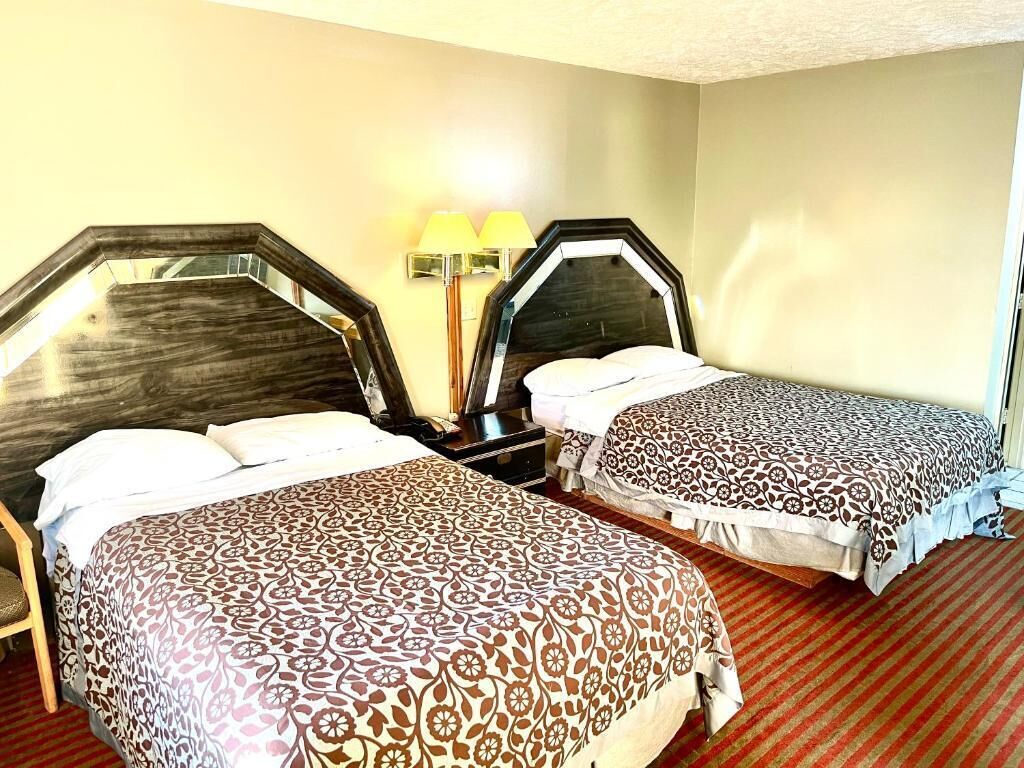 책상, 방음 설비, 무료 WiFi