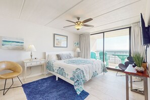 2 bedrooms, iron/ironing board, Internet, bed sheets - 2BR w/ View & Resort Perks: Suntide III - Unit 907 (South Padre Island)