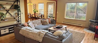 Restorative Island Retreat - Beach Access & Private Half-Acre