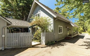 Exterior - Restorative Island Retreat - Beach Access & Private Half-Acre (Coupeville)