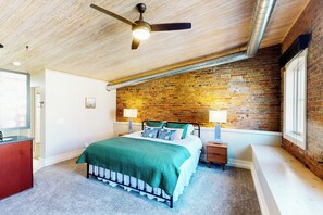 Room - 2BR Updated Dtwn Condo: Streaming, Patio, W & D (Muncie)