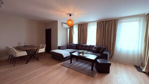 Deluxe Apartment, City View | Living area - Florimont Heights Apart Complex (Bansko)