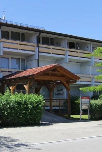 Modernisiertes Appartement – Abendsonnige Loggia, ruhig & zentrumsnah