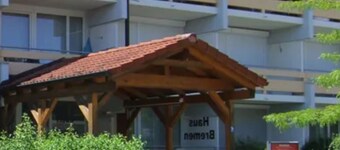 Modernized apartment - loggia with evening sun, quiet & close to the city center