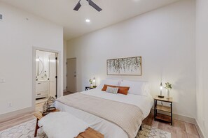 Fer et planche à repasser, Wi-Fi, draps fournis