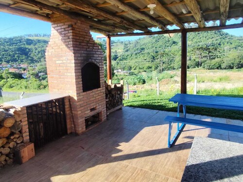 Beautiful property within the city of Irati.