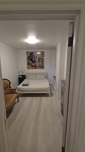 6 chambres, fer et planche à repasser, Wi-Fi, literie fournie