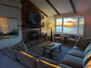 Smart TV, fireplace - 5 Bedrooms | Water Views | Private Pond Beach | Outdoor Shower (Brewster)