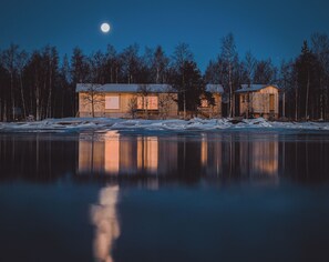 Exterior - Pauha - Aurora Nights - Family-sized Seaside Villa near Lapland (Pohjois-Pohjanmaa)