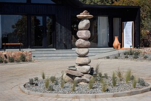 Fachada de la propiedad