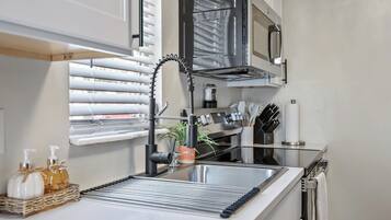 Microwave, oven, stovetop, dishwasher