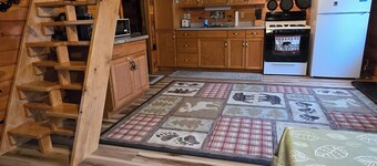 Classic Maine Cabin Adventure with direct ATV access to Newport/Dover Rail Trail