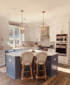 Private kitchen - Luxury World Cup Escape–Beautiful home w/Pool & Hot Tub - 9 miles from Gillette! (Mansfield)