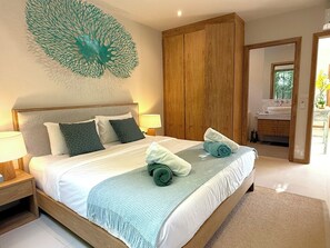 3 bedrooms, desk, iron/ironing board, WiFi - Luxury 3BR Pool Villa near Blue Tree - Bang Tao (Si Sunthon)