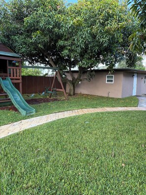 Children’s area - Modern Miami Gardens Stay Near Hard Rock Stadium at this 2 bedroom one bath home (Miami Gardens)