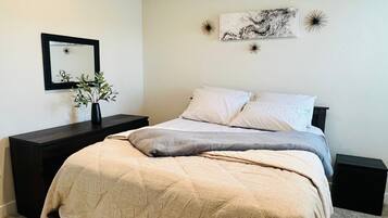 3 chambres, fer et planche Ă repasser, Wi-Fi gratuit, draps fournis