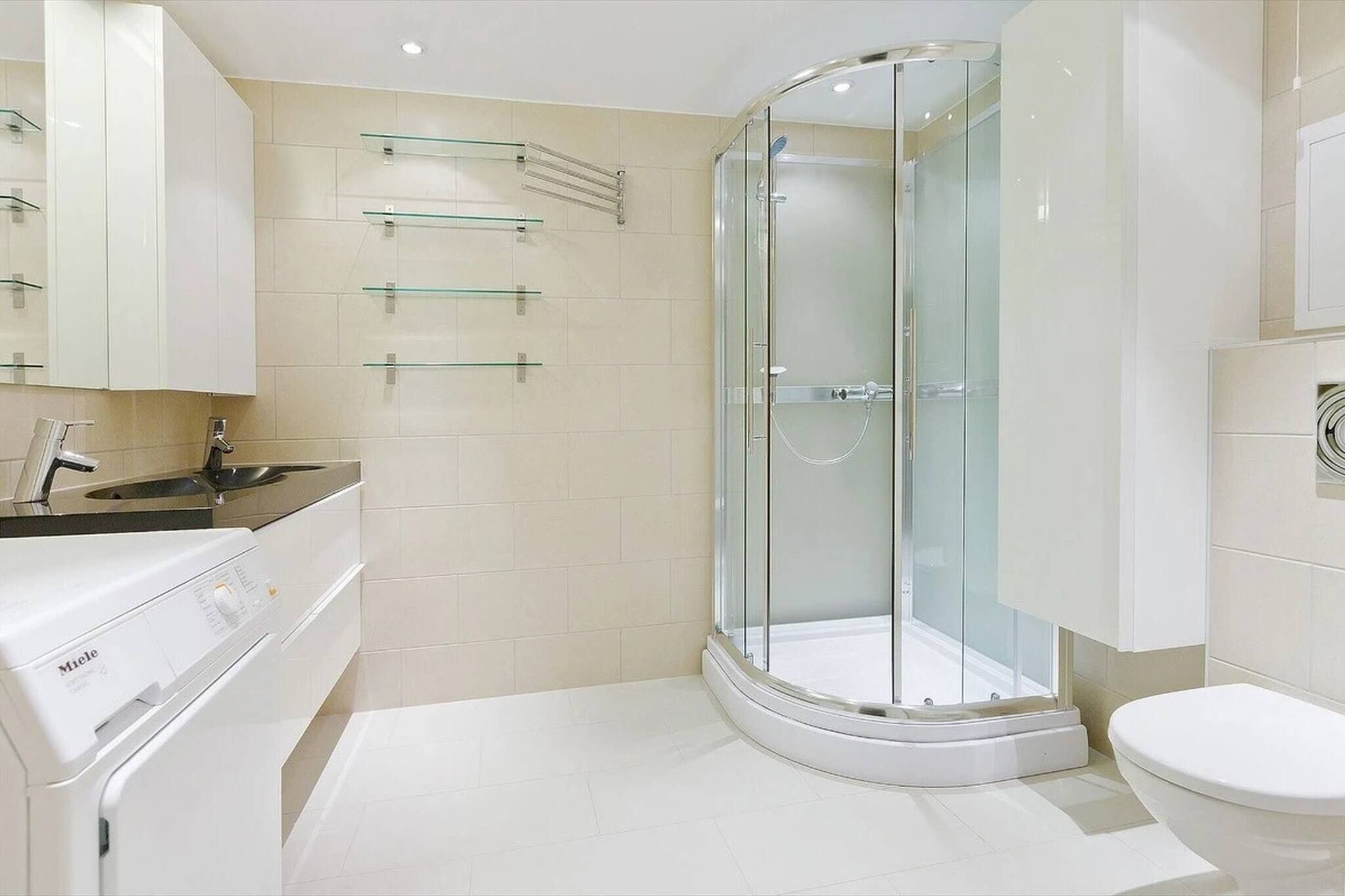 Shared Dormitory, 1 Bedroom | Bathroom