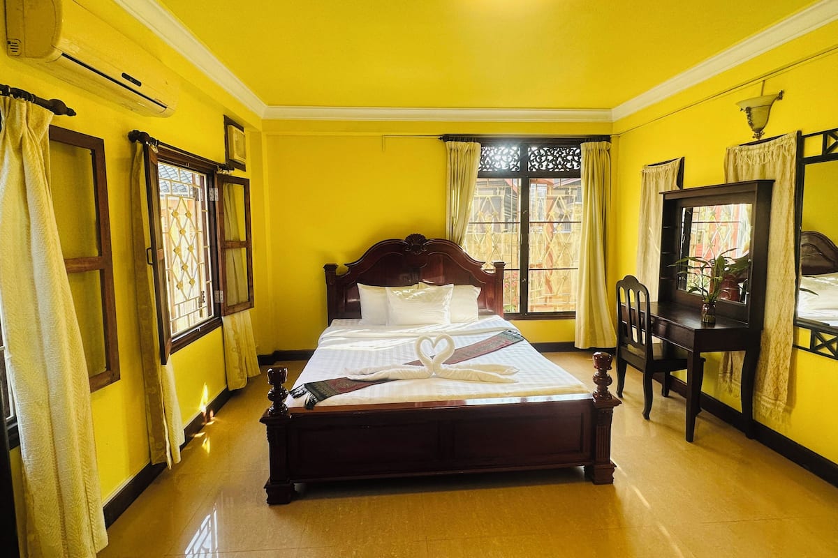 Deluxe Single Room, Courtyard View | Peralatan tempat tidur premium, katil Select Comfort 