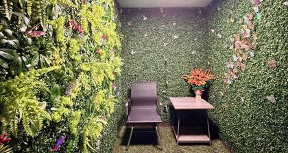 Forest Spa Retreat – Rustic & Pure 2BR 2BA