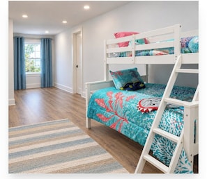 Room - Come RELAX at our brand new bay front 3-bedroom home in charming Cedar Island. (Cedar Island)