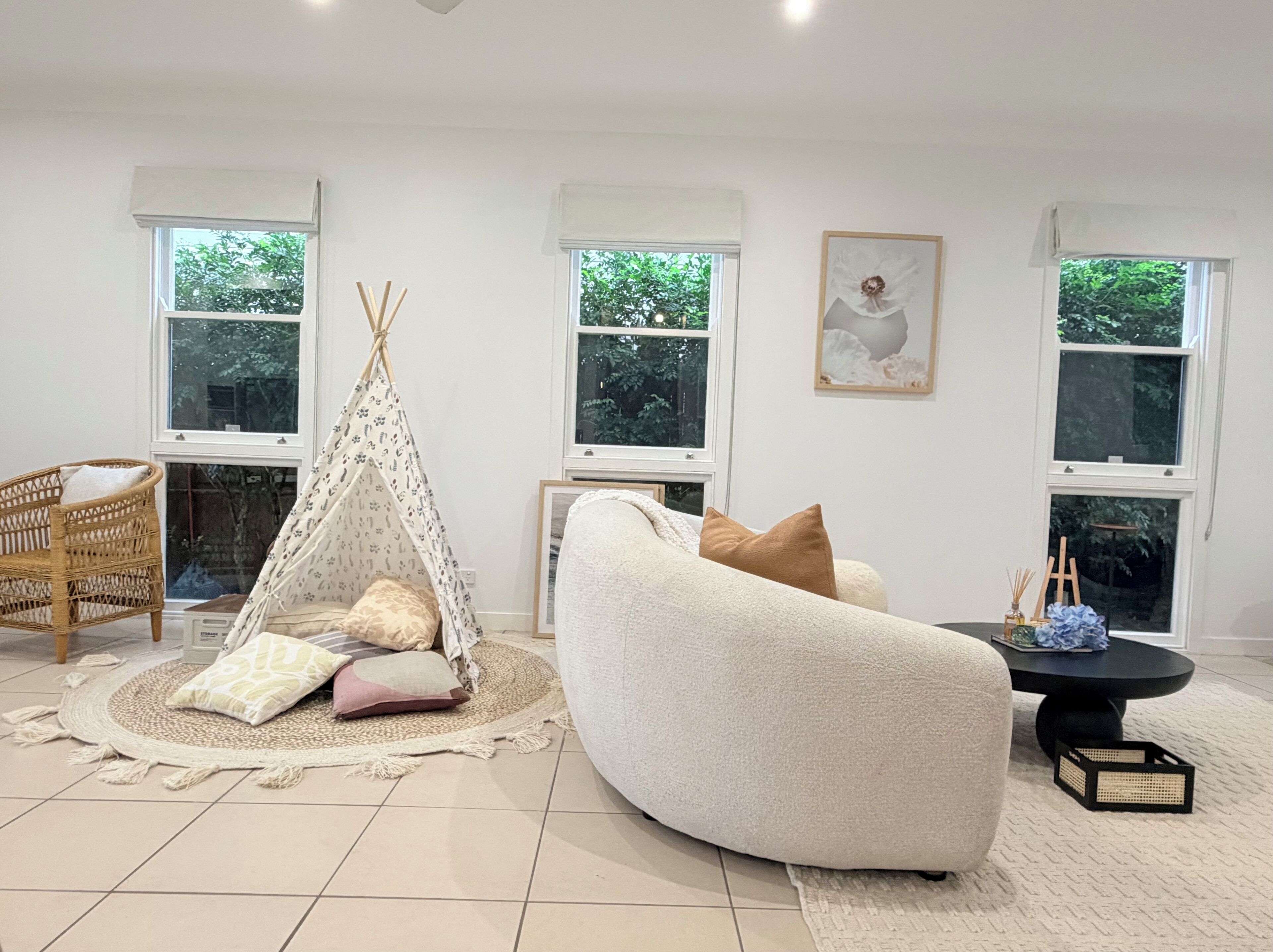 East Brisbane Federation-style Pool Villa - Brisbane