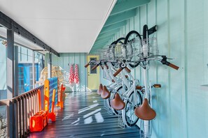 Fitness facility - 7BR Coastal Retreat: Heated Pool | Hot Tub | Games (Bradenton)