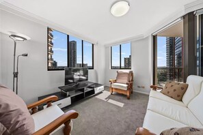 Smart TV - APARTMENT IN PARRAMATTA (Parramatta)